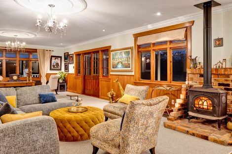 Photo of property in 192a Mangorei Road, Merrilands, New Plymouth, 4312