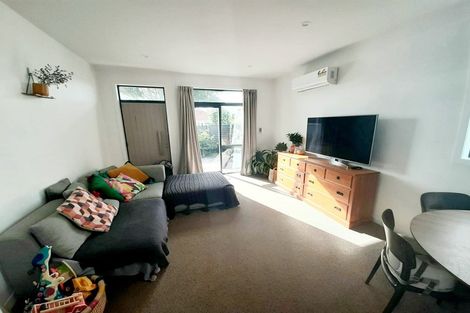 Photo of property in 11/50 Ocean View Road, Northcote, Auckland, 0627