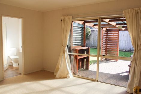 Photo of property in 31 Maurice Borich Place, Henderson, Auckland, 0610