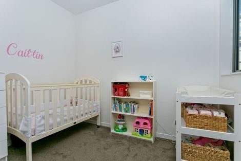 Photo of property in 106 Admirals Court Drive, Greenhithe, Auckland, 0632