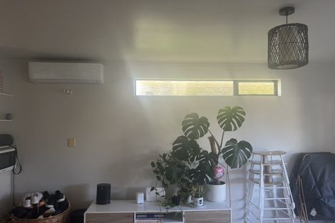 Photo of property in 31 Nutsey Avenue, Northcote, Auckland, 0627