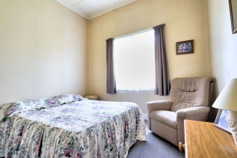 Photo of property in 85 South Road, Manaia, 4612