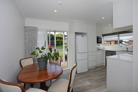 Photo of property in 87 Fraser Drive, Feilding, 4702