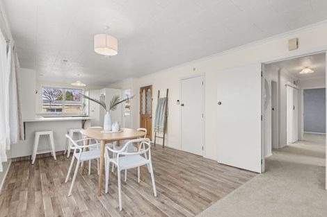 Photo of property in 24 Sutherland Crescent, Westbrook, Palmerston North, 4412