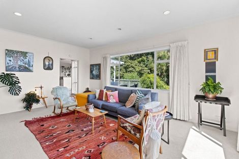 Photo of property in 62 Cutfield Road, New Plymouth, 4310