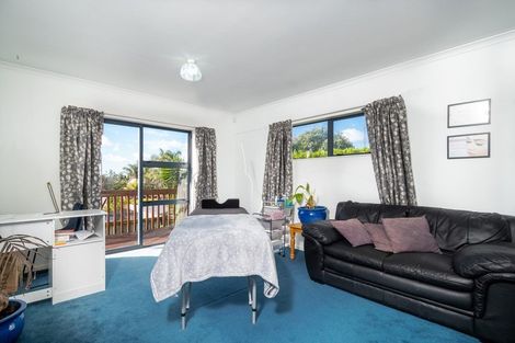 Photo of property in 47 Ruze Vida Drive, Massey, Auckland, 0614