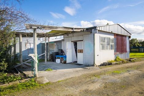 Photo of property in 10 Kipling Road, Te Karaka, 4022