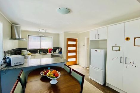 Photo of property in 114a Rosier Road, Glen Eden, Auckland, 0602