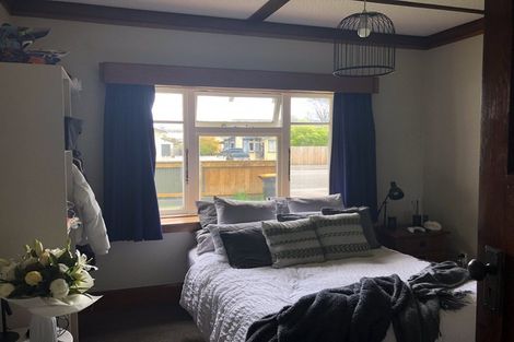 Photo of property in 43 Lyndhurst Street, Takaro, Palmerston North, 4412