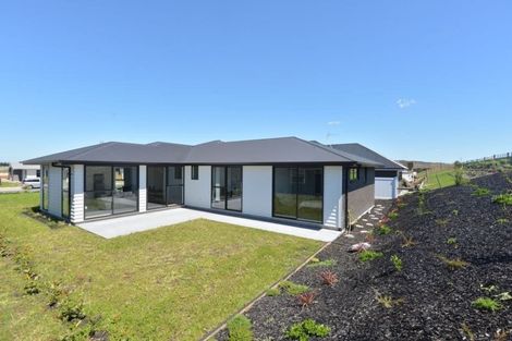 Photo of property in 62 Stace Hopper Drive, One Tree Point, 0118