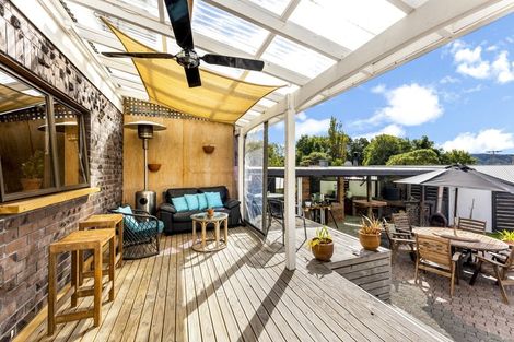 Photo of property in 21 Dalton Grove, Stokes Valley, Lower Hutt, 5019