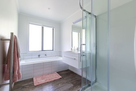 Photo of property in 25 Village Lane, Stoke, Nelson, 7011