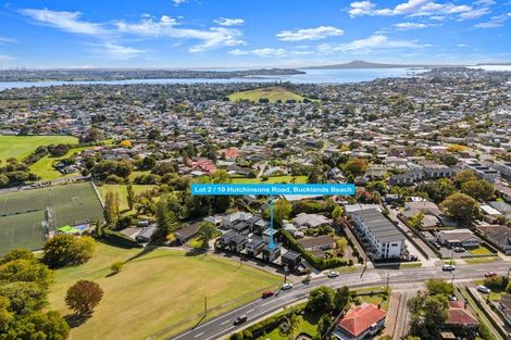 Photo of property in 2/10 Hutchinsons Road, Bucklands Beach, Auckland, 2014