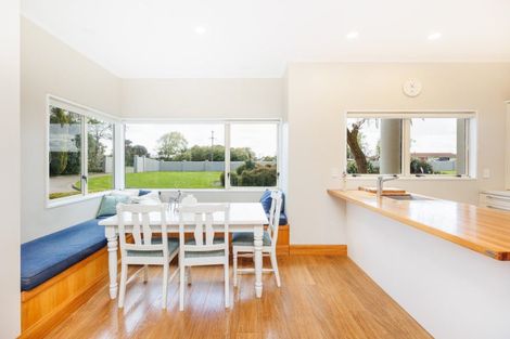 Photo of property in 1096 Lockwood Road, Kairanga, Palmerston North, 4475