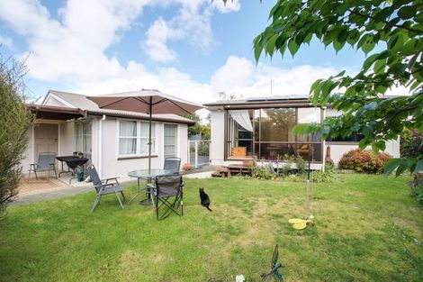 Photo of property in 28 Caxton Street, Onekawa, Napier, 4110