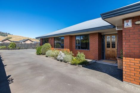 Photo of property in 114 Hagart-alexander Drive, Mosgiel, 9024