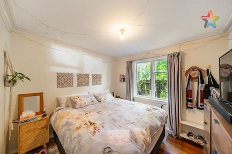 Photo of property in 2/264 Muritai Road, Eastbourne, Lower Hutt, 5013