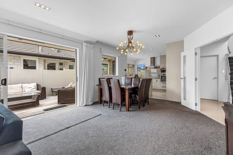 Photo of property in 49 Oceania Sands Way, Papamoa Beach, Papamoa, 3118