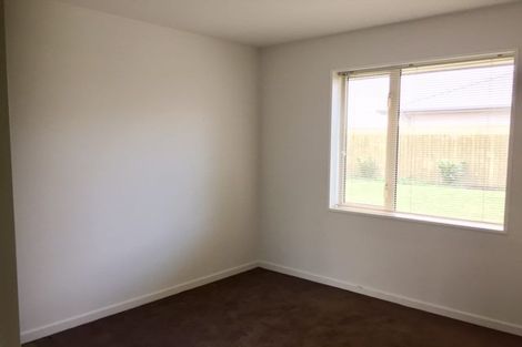 Photo of property in 11 Kingsbridge Drive, Burwood, Christchurch, 8083