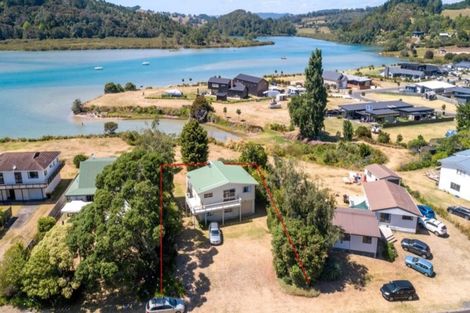 Photo of property in 63 Oyster Drive, Cooks Beach, Whitianga, 3591
