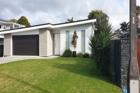 Photo of property in 28 Manly Park Avenue, Manly, Whangaparaoa, 0930