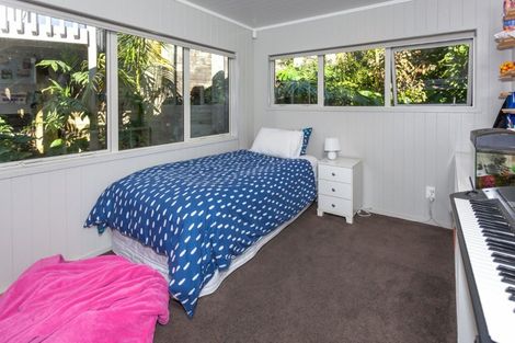 Photo of property in 106 Tukere Drive, Whangamata, 3620