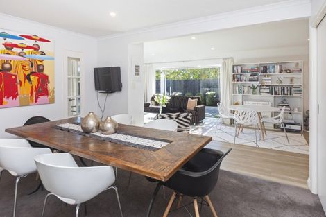 Photo of property in 30a Waiwetu Street, Fendalton, Christchurch, 8052