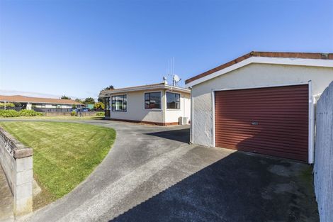 Photo of property in 1 Nairn Crescent, Awapuni, Palmerston North, 4412