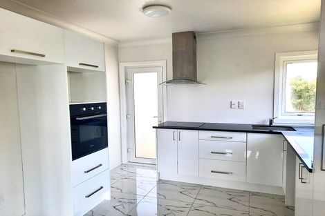 Photo of property in 1/10a Walter Street, Hauraki, Auckland, 0622