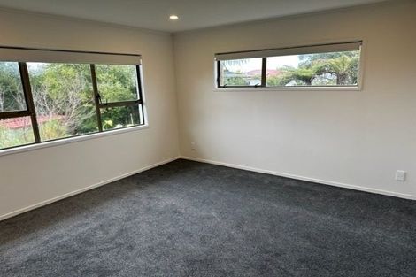 Photo of property in 258 Glamorgan Drive, Northcross, Auckland, 0630