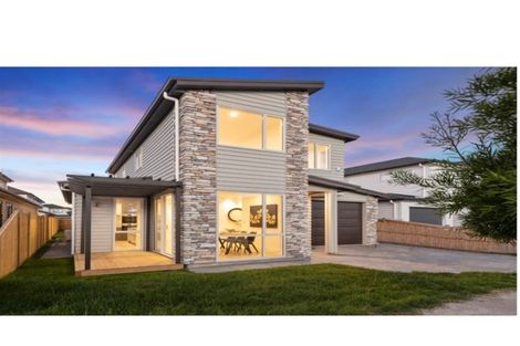 Photo of property in 14 Hangar Lane, Whenuapai, Auckland, 0618