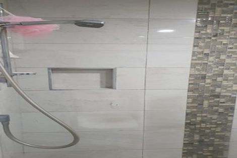 Photo of property in 20 Durham Street, Te Atatu Peninsula, Auckland, 0610