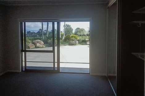 Photo of property in 337a Clarks Beach Road, Clarks Beach, Pukekohe, 2679