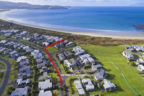 Photo of property in 50 Paraoa Crescent, Omaha, Warkworth, 0986