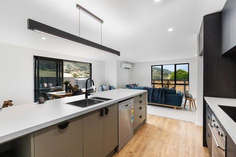 Photo of property in 7 Tapley Close, Halfway Bush, 9010