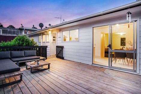 Photo of property in 69 Pine Avenue, Henderson, Auckland, 0612