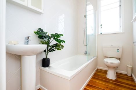 Photo of property in 309a Frimley Avenue, Frimley, Hastings, 4120