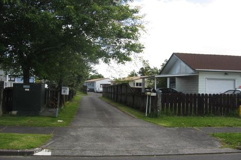 Photo of property in 11 Stoll Place, Clendon Park, Auckland, 2103