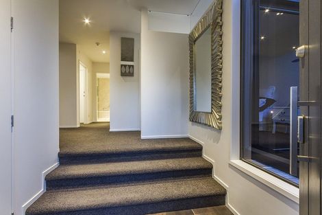 Photo of property in 33 Seacliffe Avenue, Belmont, Auckland, 0622