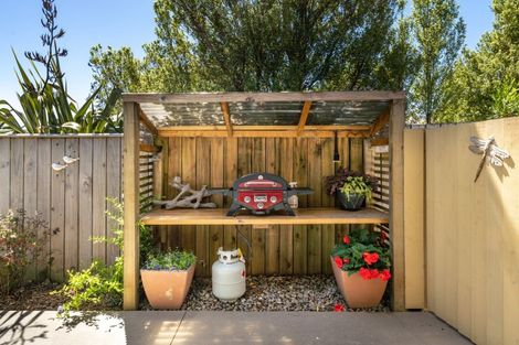 Photo of property in 118 Milton Terrace, Picton, 7220