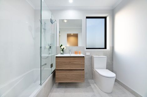 Photo of property in 27 Morus Road, Massey, Auckland, 0614