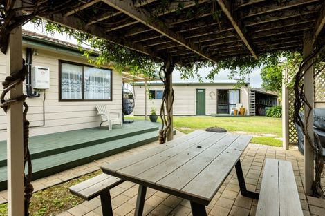 Photo of property in 809 Collinge Road, Mayfair, Hastings, 4122