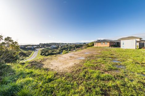 Photo of property in 123 Ruapehu Drive, Fitzherbert, Palmerston North, 4410