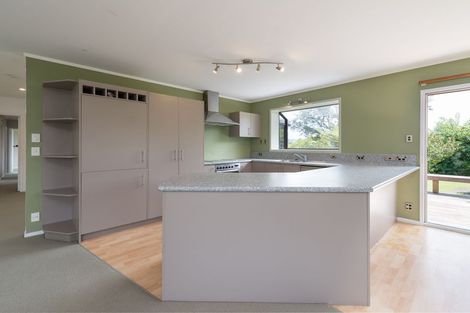 Photo of property in 6 Willmott Place, Springfield, Rotorua, 3015