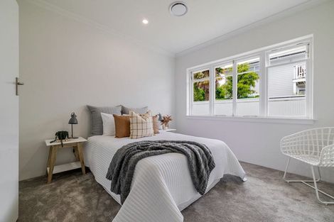 Photo of property in 36 Rainforth Street, Roslyn, Palmerston North, 4414