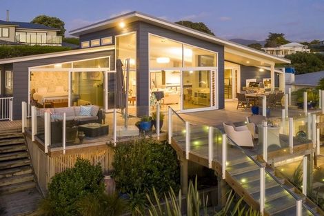 Photo of property in 32 Tainui Street, Raumati Beach, Paraparaumu, 5032