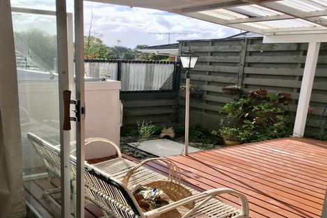 Photo of property in 1/16 Castleton Drive, Howick, Auckland, 2014