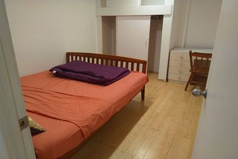 Photo of property in 21 Oaktree Avenue, Browns Bay, Auckland, 0630