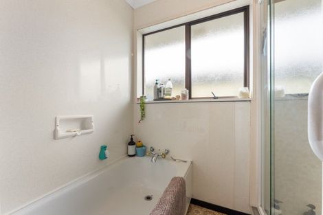 Photo of property in 38a Wood Street, Takaro, Palmerston North, 4410