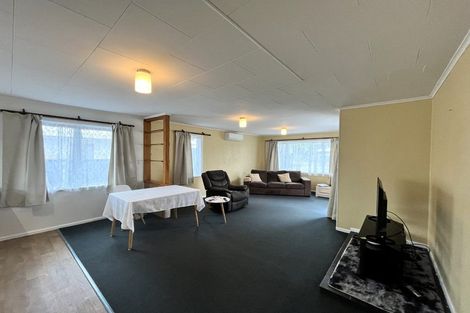 Photo of property in 18 Kauri Street, Taradale, Napier, 4112